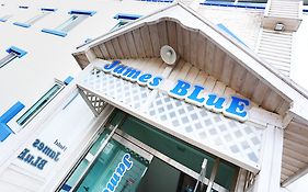 James Blue Hostel